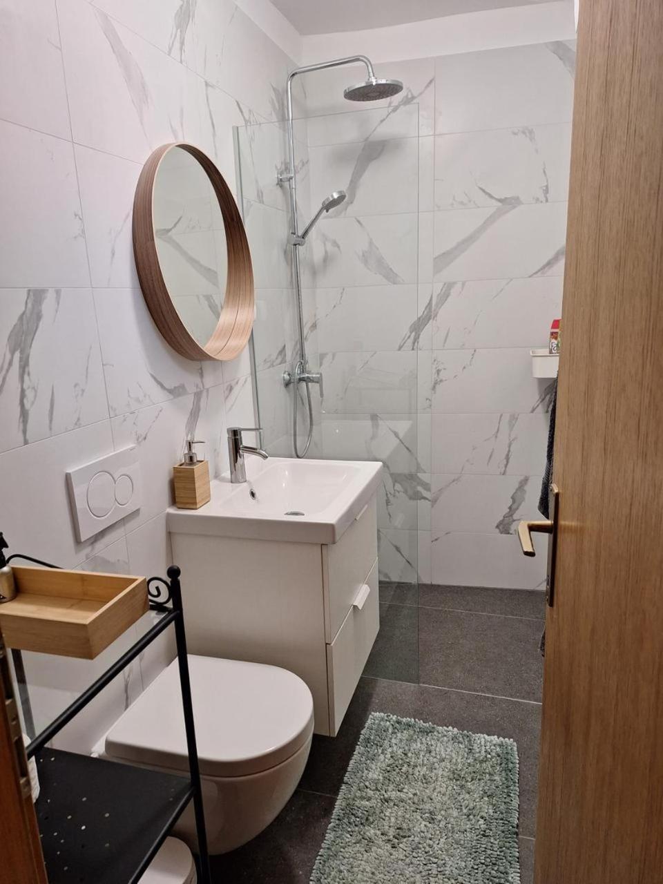 Apartament Avrora House Free Parking In Old Town Lublana Zewnętrze zdjęcie